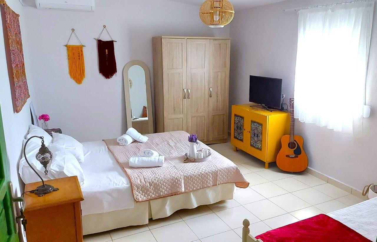 Agritourism Cottage Near Sitia Ngoại thất bức ảnh