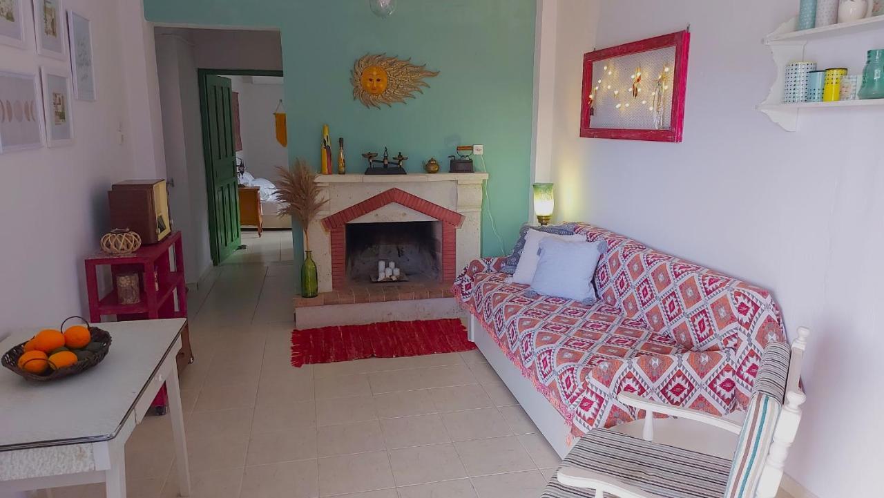 Agritourism Cottage Near Sitia Ngoại thất bức ảnh